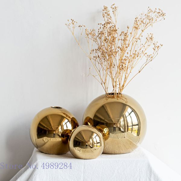 Vases Golden Ceramic Vase Round Ball Round Shape Flower Arrangement Accessories Flower Vase Wedding Decoration Golden Flower Vases 230522