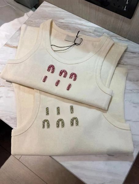 designer Womens Tanks Camis Tank Top Lowe Clothes Knits Designer Embroidery Knitted Vest Sleeveless Breathable Cropped Tops 100% Cottons