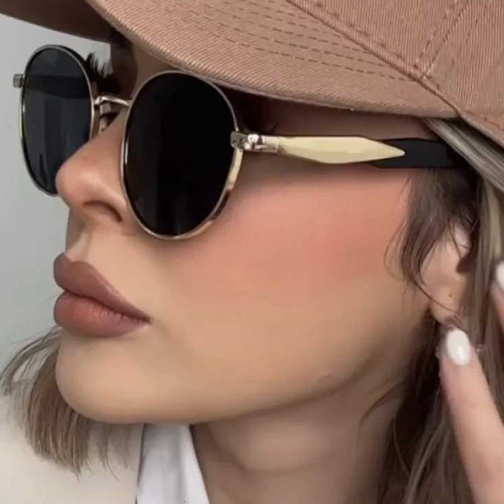 Sunglasses Women Sunglasses Retro Sun Glasses Female Brand Designer Vintage Round Metal Trendy Eyewear Male UV400 Suitable for swimming pool sides a