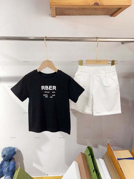 Top baby T-shirt set Summer tracksuits boys girls Short sleeved suit kids designer clothes Monogram-printed T-shirt and white shorts
