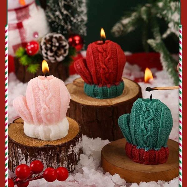 1-3pc Christmas Gloves Shaped Candles 3D Aromatherapy Candle Rose Peach Cedar Scented Xmas Gift New Year Holiday Home DecorationXJ241207