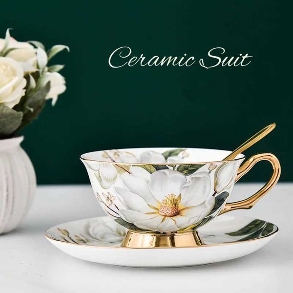 Coffee Cup and Sauce Spoon Set Bone China UK Afternoon Tea Cup Black Tea Set Hot Selling Gift Coffee Set W241210