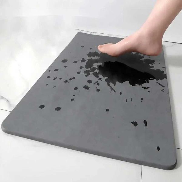 Absorbent Bathroom Bath Mat Dormitories Anti-slip Shower Rug Quick Drying Bath Mat Entrance Doormat Home Floormat Bathtub CarpetM240816