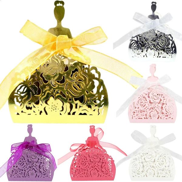 50pcs Wedding Bride Candy Box Laser Cut Gift Box For Guests Chocolate Cookies Wrapping Boxes Wedding Party Favor Decoration 240829