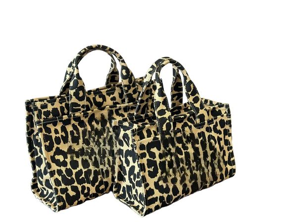 Leopard print Shopping bag Tote Bag High-Quality Vegetable Basket Hand-Woven Bags Canvas Linen Classic Striped Braid Quilted Chain Large Cap