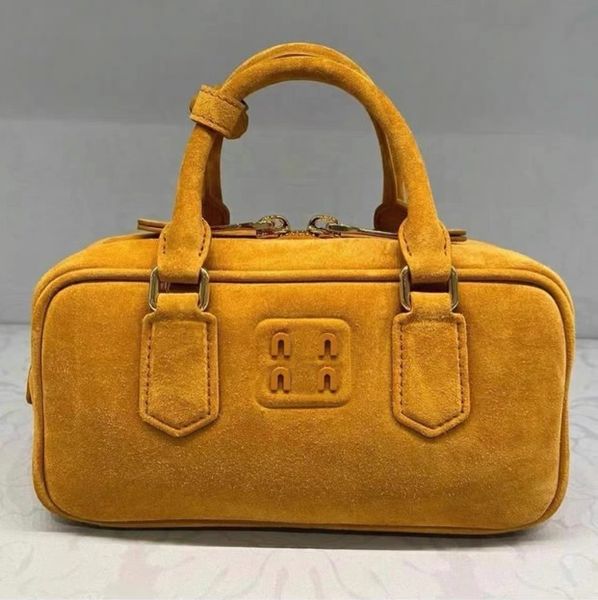 Designer Underarm bags Velvet leather handbags Bowling Bag Shoulder Bag Luxury Pleated wallet Leather Banquet tote