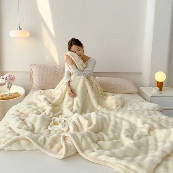 Thickened Blanket Throw Blanket Rabbit Velvet Bubble Blanket Breathable Skin-friendly Warm Effect Good 241009
