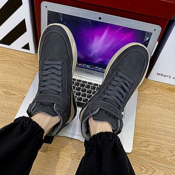 Non-slip Sneakers Man Casual Vulcanize Shoes for Men Board Shoe Common Deals Trend 2024 In Promotion Footwear Offer New Trends