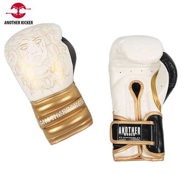 Protective Gear Boxing Gloves Men Women Kids Muay Thai Gloves Snake Skull Skeleton Fight Kickboxing Glove MMA Sanda Karate Sandbag Punch Gea