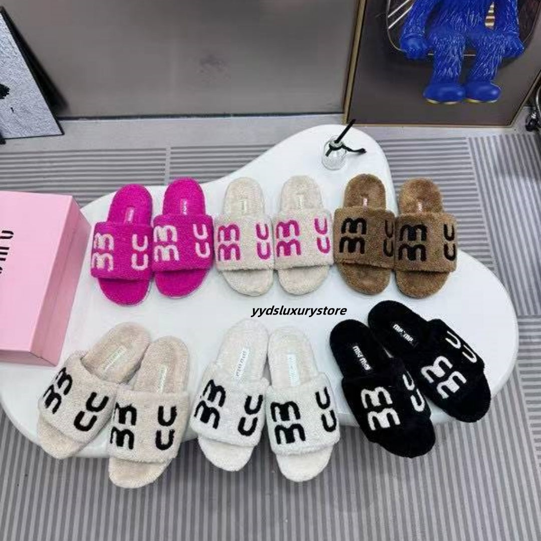 Comfortable Open Toe Slippers New Style Wool House Shoes for Women Designer Home Slippers AntiSlip Flat Footwear for IndoorOutdoor UseC250926