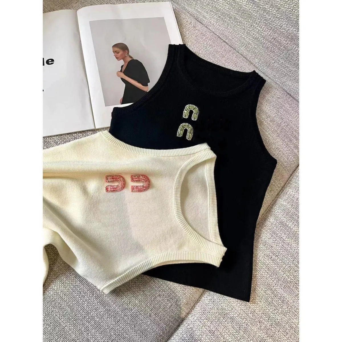 Woman Designer Vests Tshirts Summer Womens T Shirt Tanks Diamond Embroidery T-Shirts Printed Tees Tops Short Outwears Street Round Nexk Shirt Sleeve