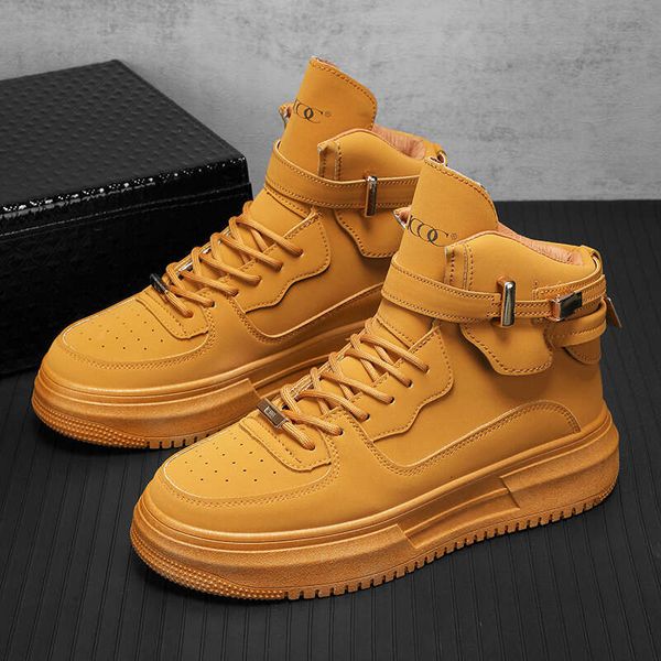 2024 NOVO Design Skateboard Moda Moda High Top Shoes Plataforma Comfort Com conforto Lace-up Men White Sneakers