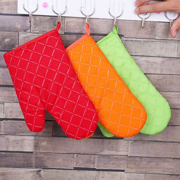 New silicone anti slip heat-insulating baking and heat-resistant gloves, microwave oven gloves