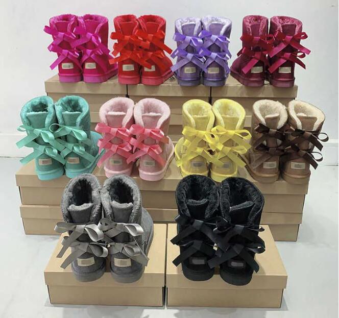 2024 Designer Shoes Outdoor Winter Candy Fur Snow Boot Men Women Luxury Girl Classic Ankle Short Boot Hot Drilling Bows High Shoes Chestnut Pink Bow