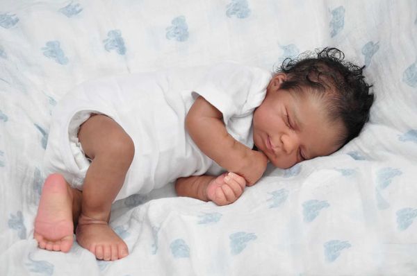48 CM Soft Touch Silicone Sleeping Reborn Baby Doll Toy For Girl Lifelike Black Skin Doll Kid Birthday Gift X250210