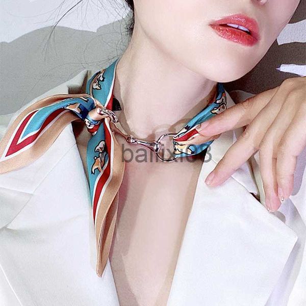 Scarves Hot Women Shawl Ring Clip Scarves Fastener Crystal Silk Scarf Buckle Brooch Wedding Fashion Jewelry Female Classic Gift J230703