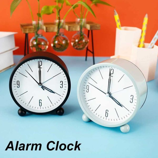 Silent Alarm Clock with Night Light Scanning Analog Desk Bedside Alarm Clock Metal Silent Battery Powered Desk Bedside Table Y250114