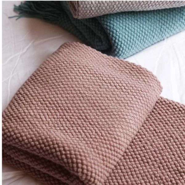 Ultimate Cozy Extra-Warm and Stylish Knitted Blanket with Corn Grain Embossed Waffle Pattern - Thickened Decorative Throw Beds Z250108
