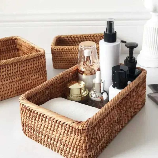 Handwoven Rectangular Rattan er Basket Fruit Tea Snack Bread Picnic Cosmetic Storage Box Kitchen Supplies Household Tools W250120