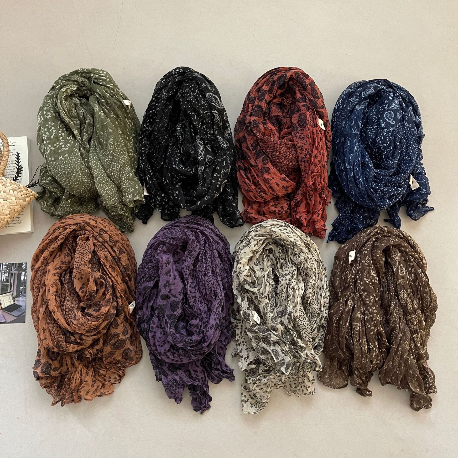 K646 Printed scarf 2025 Spring and Autumn New Style, Literary Retro Soft and Not Tired, Comfortable and Versatile Scarf for Women