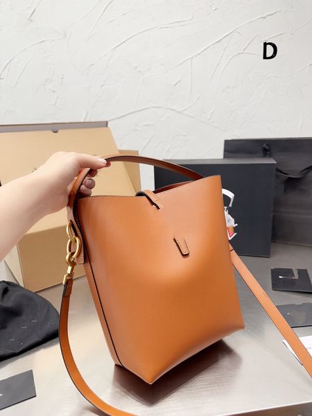 WOMEN s designers bags real leather crossbody shoulder wallets Handbag Totes purse key card Wallet FASHION women bag t0.1 t Multiple colors