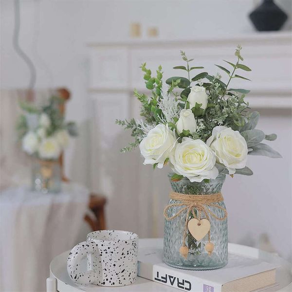 Faux wers With Vase - Realistic Appearance And Long-lasting Durability Low Maintenance Elegant White