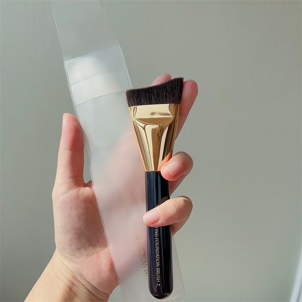 SCULPTING FOUNDATION Makeup BRUSH EL#2 - Unique Shaped Face Contour Cosmetics Brush Tool