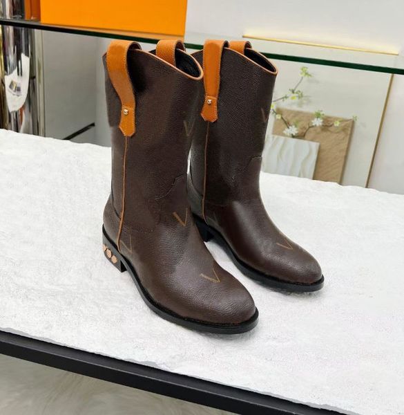 High quality women&#039;s 2025 boots fashion show party leisure park flat shoes 35-42