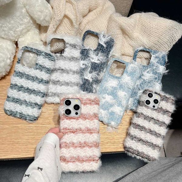 Suitable for iPhone 15 Pro Max Cases Cute plaid fur warm phone case Suitable for iPhone 16 14 Pro 13 15 Soft fabric plush phone cover Funda