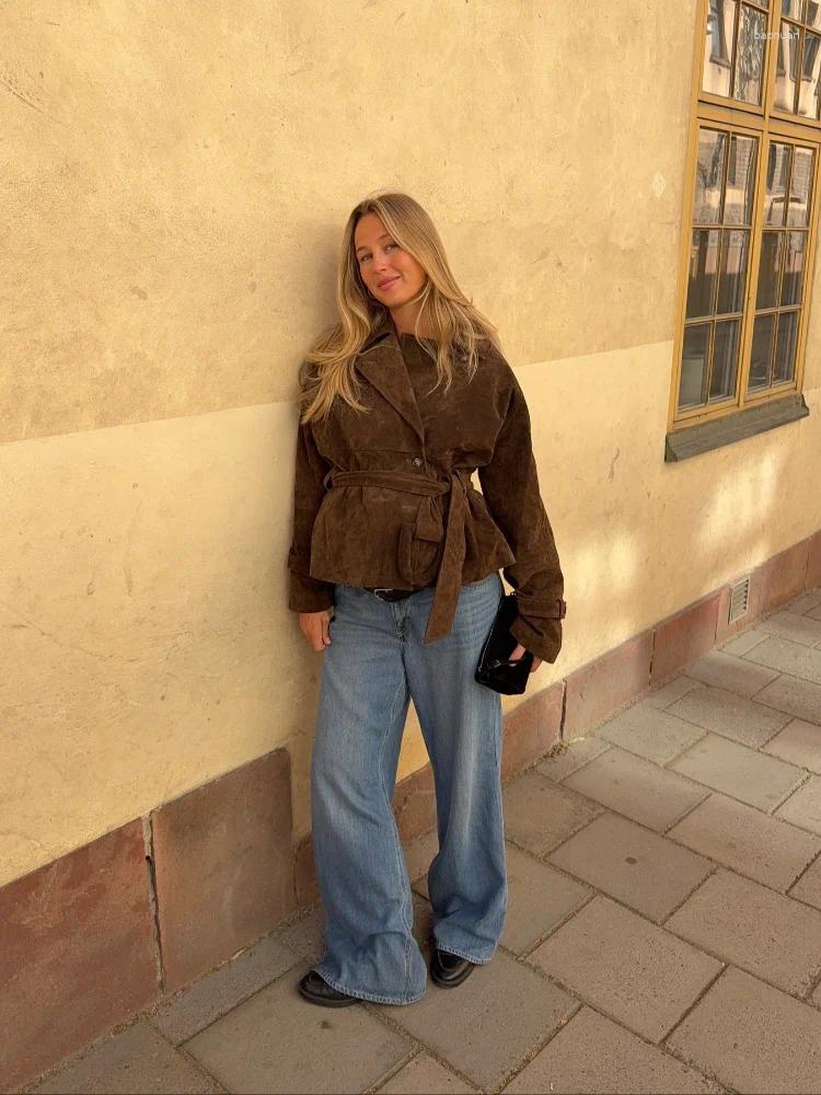 Women&#039;s Jackets Casual Suede Belt Women Brown Full Sleeve Turn-down Collar Lace Up Short Female Jacket 2025 Autumn Winter Lady Outwears