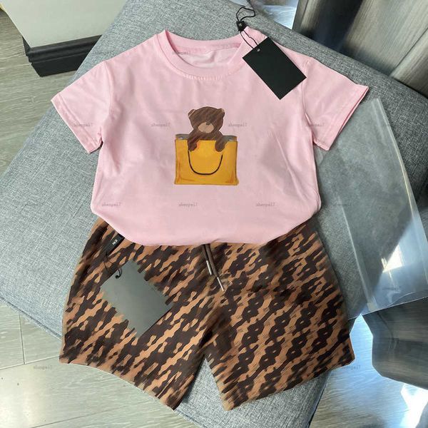 Top baby T-shirt Summer tracksuits boys girls Short sleeved suit kids designer clothes Multi-colored T-shirt and Letter printing shorts