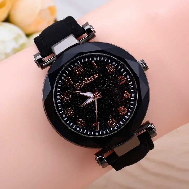 Casual Romantic Starry Sky Women Watches Fashion Ladies Wrist Watch Simple Leather Female Clock Relogio FemininoX240920