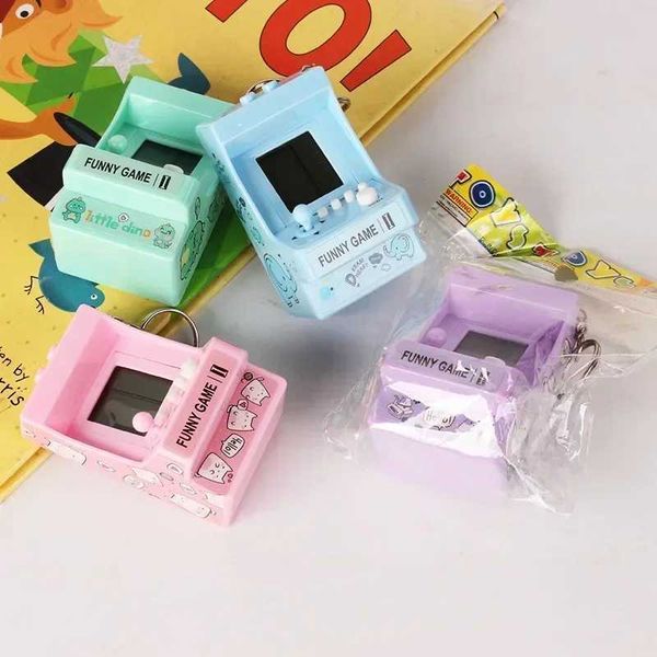 Portable Mini Pocket Keychain Ring Built-in 26 Retro Classic Games Electronic Handheld Game Console for Kids Toy Gaming Machine Z241015