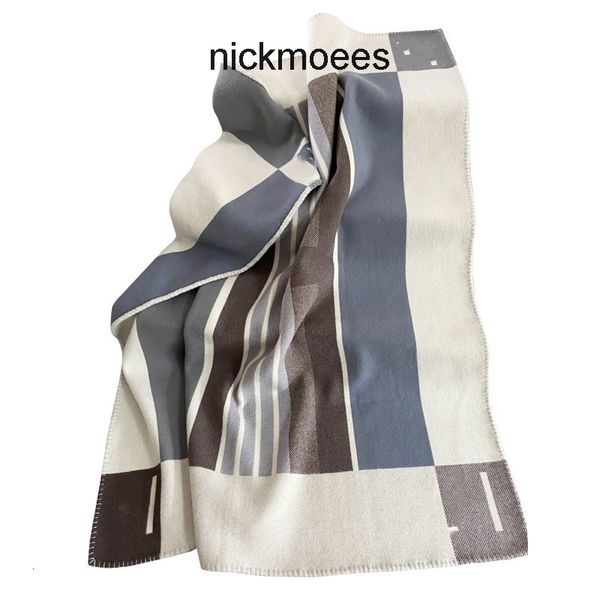 hernely Luxury Designer Blankets letter Cashmere Soft Wool Scarf Shawl Portable Warm Sofa Bed Fleece Knitted Throw H Blanket 130x180cm Sprin