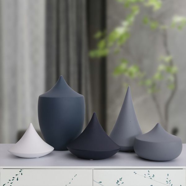 ddmygifts Northern style rural ceramic ornaments, living room model rooms, coffee shops, themed restaurants, soft decorations A