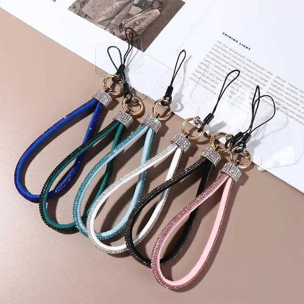 Cell Phone Straps Charms Hanging Cord Glitter Rhinestone Phone Lanyard Short Wrist Style Handheld Diamond Phone Rope Full Diamond Luxury J24
