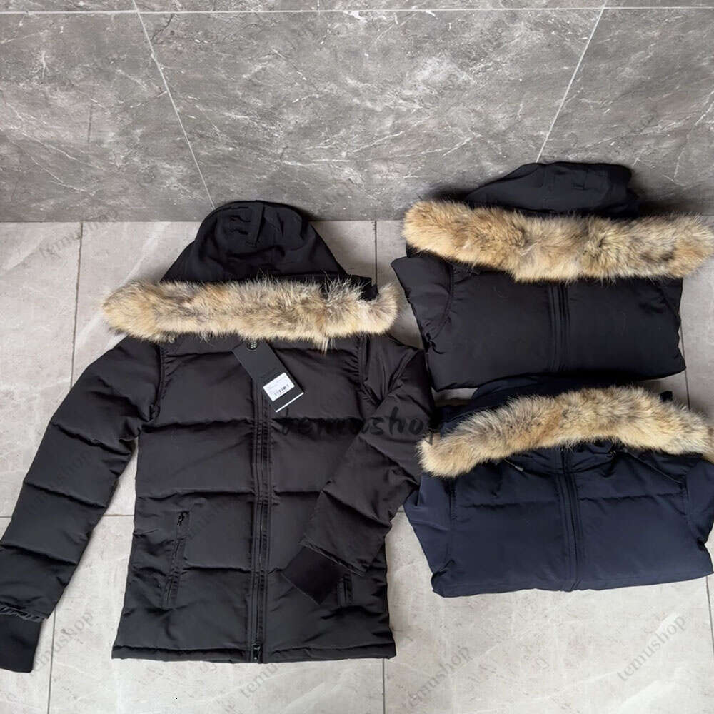 Designer Womens Puffer Jackets Winter Parka Coat Real Wolf Fur Outdoor Wyndham Windbreaker Outerwear Luxury Removable Hooded down jacket XS-2XL