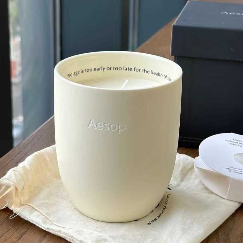 Woody Ptolemy Scented Candle Natural Cedar Cypress Trees Ceramic Cup Relax Aromatherapy Candles Home Decoration Luxury Gift l250623