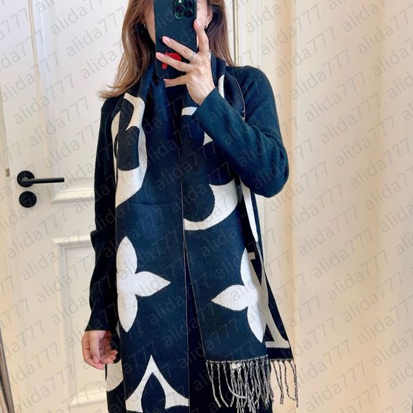 Stylish Women Cashmere Scarf Classic Full Letter designer scarf Soft Smooth Warm Wraps With Tag Autumn Winter Scarves Long Shawl Gift Must-H