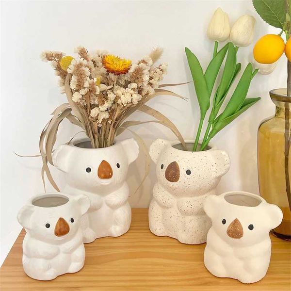 Planters Pots Cartoon Koala Flower Vases Resin Flower Plant Pots Mini Bonsai Succulent Plant Potted Planters Desktop Home Gardening Decorati