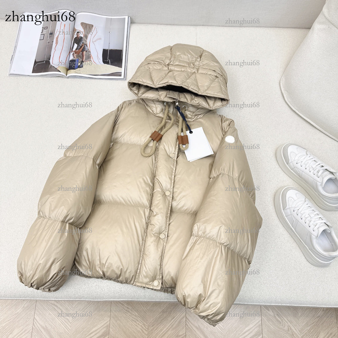 New Women&#039;s Winter Down Jacket Designer Style Puffer Jacket Warm Windproof Cute Daily Outdoor Wear Thick Hooded Women&#039;s Cotton Jacket