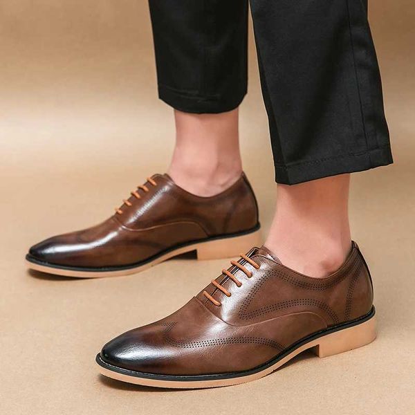 Noivos do casamento Sapatos minimalistas da moda Novos estilos versáteis do escritório de negócios diários Black Brown Brown Mens Shoesx2412