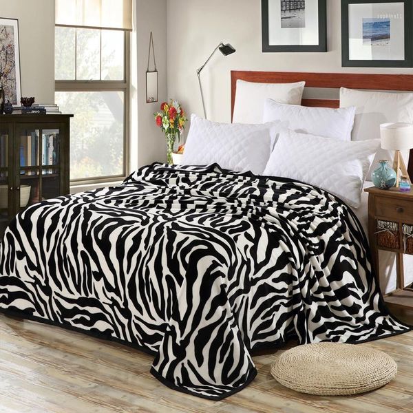 Ultra-Soft Zebra Striped Mink Felting Blanket - Cozy ral Throw for Sofa, Bed, Travel