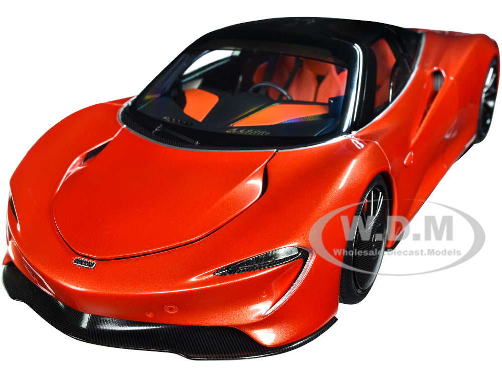 McLaren Speedtail Volcano Orange Metallic with Black Top and Suitcase Accessories 1-18 Model Car by Autoart