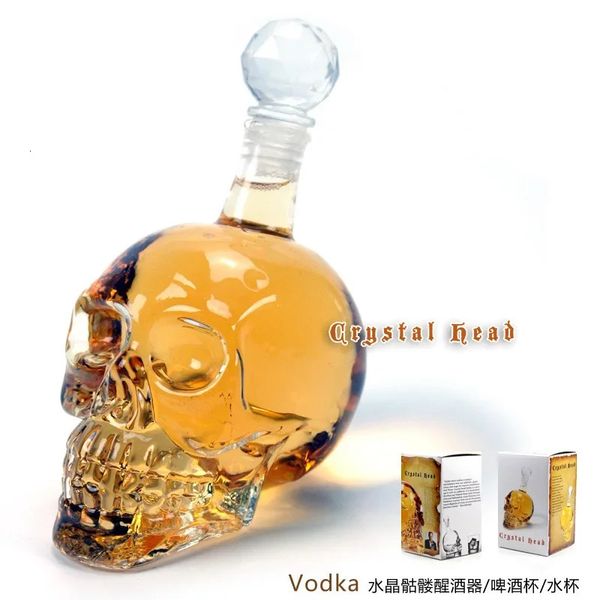 Creative Crystal Skull Head Glass Bottle Whiskey Vodka Wine Bar Decanter Whisky Beer Spirits Cup Transparent Wine Drinking Cups 240618