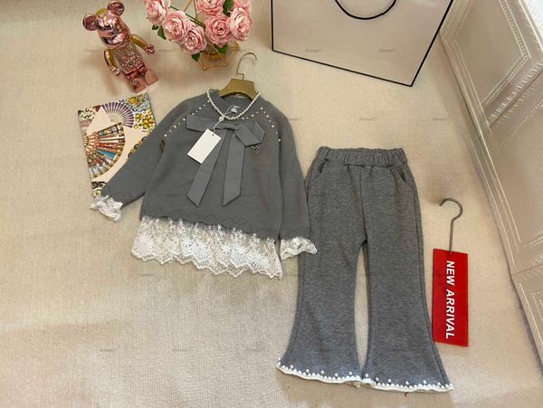 Top girls Tracksuits Autumn High quality baby Hoodie set Kids designer Clothes White lace hem design pullover and Lining pile pants