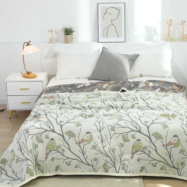 Japanese Leisure blanket and throws 100% Cotton Gauze sofa Towel Single Double soft Blanket Summer Thin Quilt Flowers bed spread Y240730