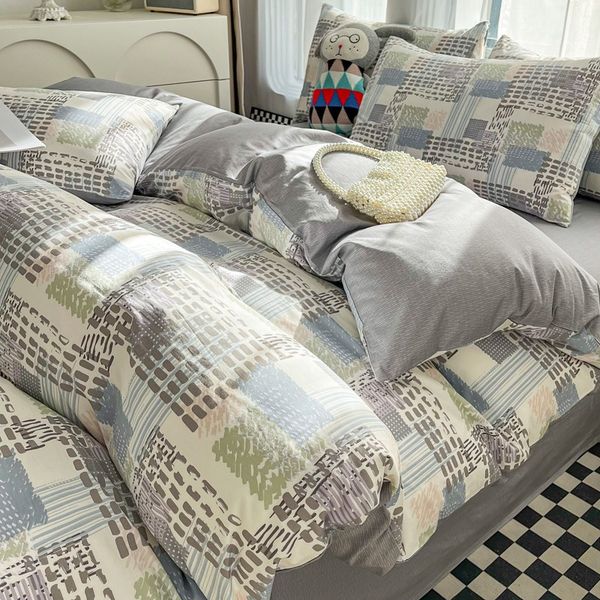 Abstract Geometric Bedding Set 4 Piece Soft Duvet Cover 2x2.3M Minimalist Patchwork Design for Modern Bedroom