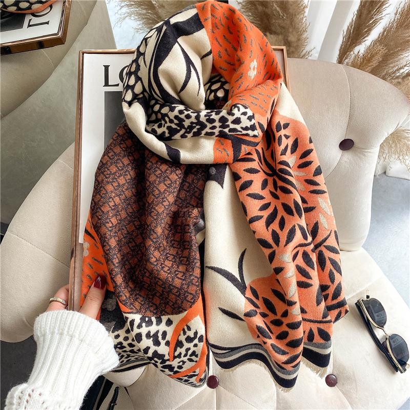 Scarves 2022 Warm Cashmere Scarf Hijab Women Luxury Neckerchief Print Pashmina Thick Headscarf Winter Blanket Shawls Wraps Echarpe