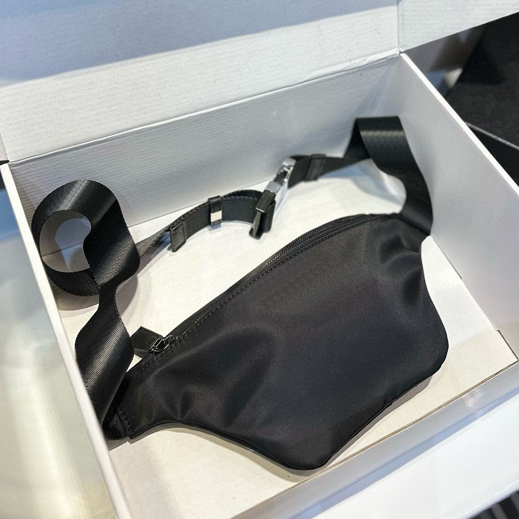 waist bag Nylon fanny packs designer ladies luxury bum bag belt bag women fashion classic large capacity Black beltbags with dust bag